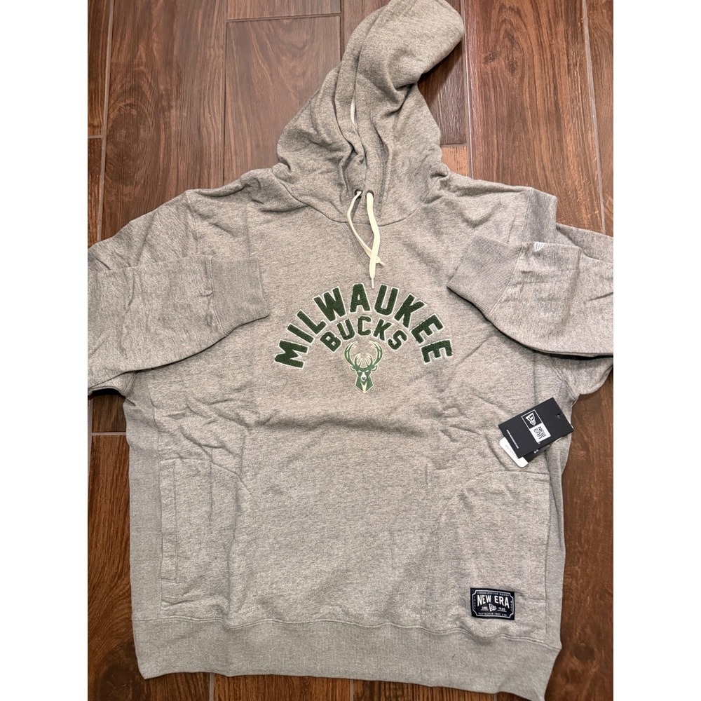 New Era Milwaukee Bucks NBA Hoodie Gray Chenille Logo Sweatshirt 2XL NWT‎